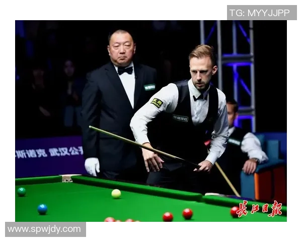 斯诺克冠中冠赛：我国军团4人参赛 特鲁姆普率先进四强